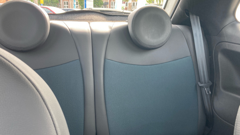 Fiat 500 1.0 Mild Hybrid Launch Edition 3dr Petrol Hatchback